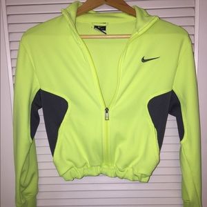COPY - Nike Cropped Sweater